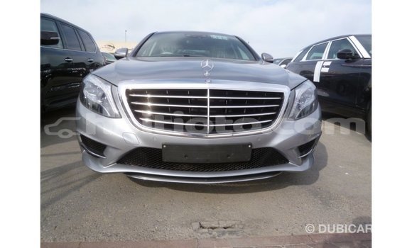 Acheter Import Voiture Mercedes-Benz 190 (W201) Autre à Import - Dubai, Artibonite Acheter Import Voiture Mercedes-Benz 190 (W201) Autre à Import - Dubai, Artibonite