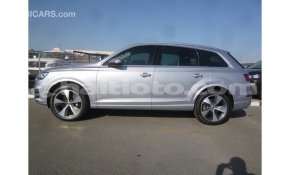 Acheter Import Voiture Audi Q7 Autre à Import - Dubai, Artibonite Acheter Import Voiture Audi Q7 Autre à Import - Dubai, Artibonite