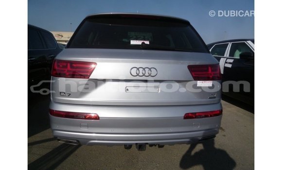 Acheter Import Voiture Audi Q7 Autre à Import - Dubai, Artibonite Acheter Import Voiture Audi Q7 Autre à Import - Dubai, Artibonite