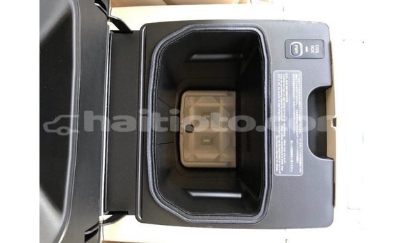 Acheter Import Voiture Lexus LX Noir à Import - Dubai, Artibonite Acheter Import Voiture Lexus LX Noir à Import - Dubai, Artibonite