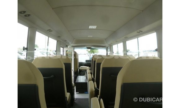 Acheter Import Voiture Toyota Coaster Blanc à Import - Dubai, Artibonite Acheter Import Voiture Toyota Coaster Blanc à Import - Dubai, Artibonite