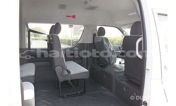 Acheter Import Voiture Toyota Hiace Blanc à Import - Dubai, Artibonite Acheter Import Voiture Toyota Hiace Blanc à Import - Dubai, Artibonite
