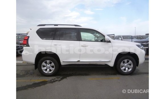 Acheter Import Voiture Toyota Prado Blanc à Import - Dubai, Artibonite Acheter Import Voiture Toyota Prado Blanc à Import - Dubai, Artibonite