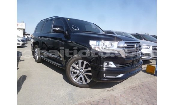 Acheter Import Voiture Toyota Land Cruiser Noir à Import - Dubai, Artibonite Acheter Import Voiture Toyota Land Cruiser Noir à Import - Dubai, Artibonite