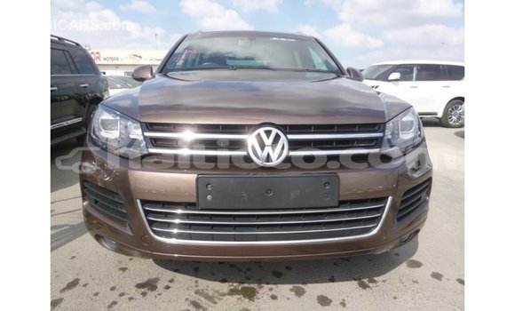Acheter Import Voiture Volkswagen Touareg Marron à Import - Dubai, Artibonite Acheter Import Voiture Volkswagen Touareg Marron à Import - Dubai, Artibonite