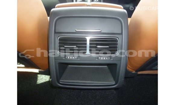 Acheter Import Voiture Volkswagen Touareg Marron à Import - Dubai, Artibonite Acheter Import Voiture Volkswagen Touareg Marron à Import - Dubai, Artibonite