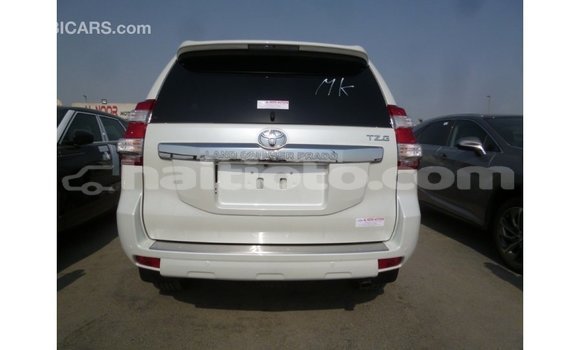 Acheter Import Voiture Toyota Prado Blanc à Import - Dubai, Artibonite Acheter Import Voiture Toyota Prado Blanc à Import - Dubai, Artibonite
