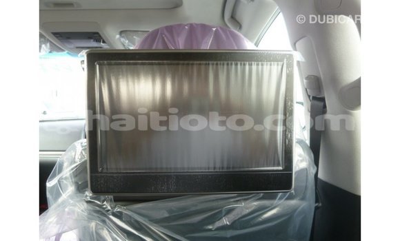 Acheter Import Voiture Toyota Land Cruiser Noir à Import - Dubai, Artibonite Acheter Import Voiture Toyota Land Cruiser Noir à Import - Dubai, Artibonite