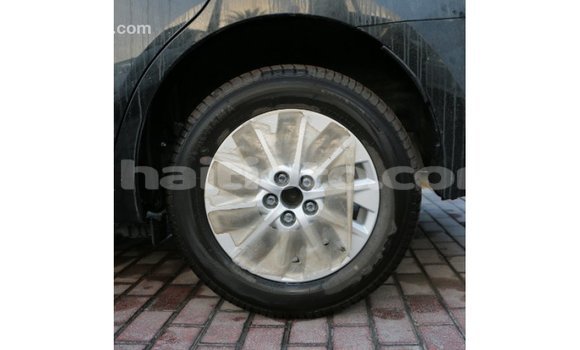 Acheter Import Voiture Toyota Corolla Noir à Import - Dubai, Artibonite Acheter Import Voiture Toyota Corolla Noir à Import - Dubai, Artibonite