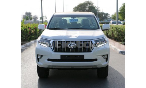 Acheter Import Voiture Toyota Prado Blanc à Import - Dubai, Artibonite Acheter Import Voiture Toyota Prado Blanc à Import - Dubai, Artibonite