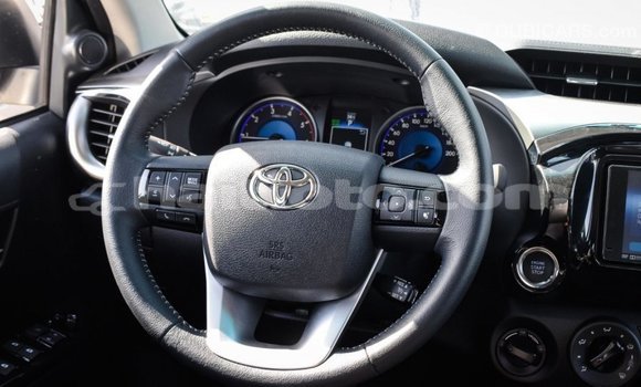 Buy Import Toyota Hilux Other Car in Import - Dubai in Artibonite Buy Import Toyota Hilux Other Car in Import - Dubai in Artibonite