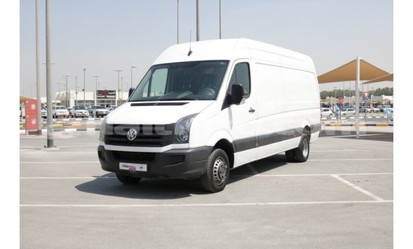 Acheter Import Utilitaire Volkswagen TRUCK Blanc à Import - Dubai, Artibonite