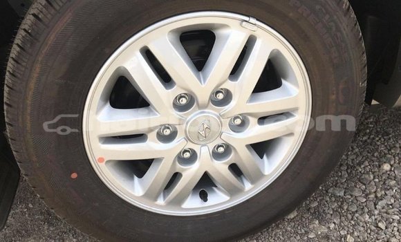 Acheter Import Voiture Hyundai Accent Blanc à Import - Dubai, Artibonite Acheter Import Voiture Hyundai Accent Blanc à Import - Dubai, Artibonite