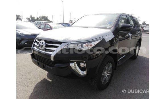 Acheter Import Voiture Toyota Fortuner Noir à Import - Dubai, Artibonite Acheter Import Voiture Toyota Fortuner Noir à Import - Dubai, Artibonite