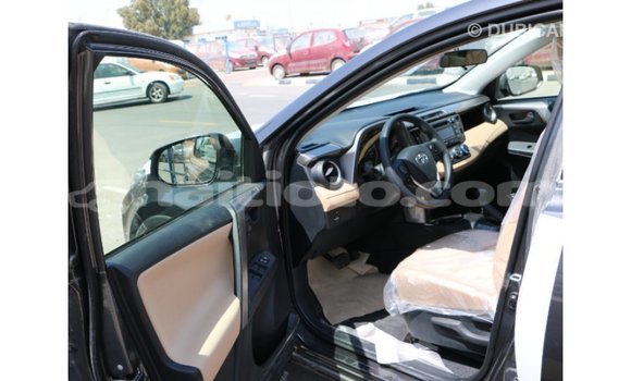 Acheter Import Voiture Toyota RAV4 Autre à Import - Dubai, Artibonite Acheter Import Voiture Toyota RAV4 Autre à Import - Dubai, Artibonite