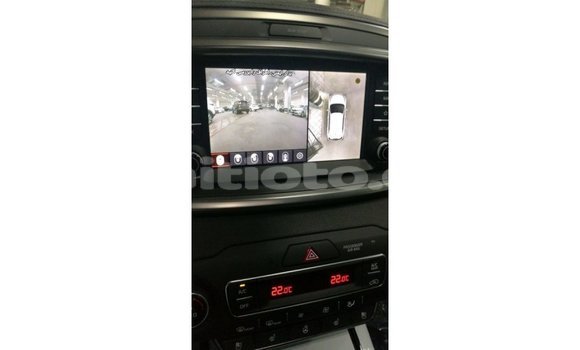 Acheter Import Voiture Kia Sorento Marron à Import - Dubai, Artibonite Acheter Import Voiture Kia Sorento Marron à Import - Dubai, Artibonite