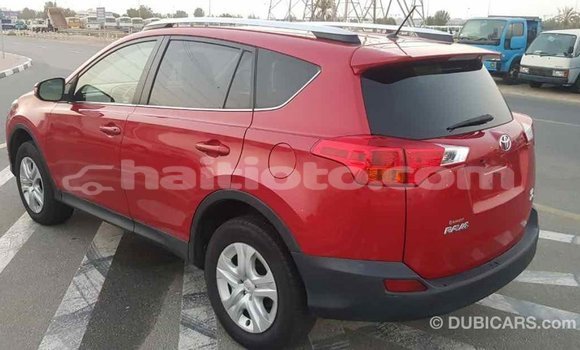 Acheter Import Utilitaire Toyota HiAce Rouge à Import - Dubai, Artibonite Acheter Import Utilitaire Toyota HiAce Rouge à Import - Dubai, Artibonite