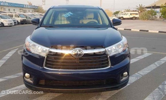 Acheter Import Voiture Toyota Highlander Bleu à Import - Dubai, Artibonite Acheter Import Voiture Toyota Highlander Bleu à Import - Dubai, Artibonite