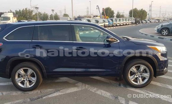 Acheter Import Voiture Toyota Highlander Bleu à Import - Dubai, Artibonite Acheter Import Voiture Toyota Highlander Bleu à Import - Dubai, Artibonite