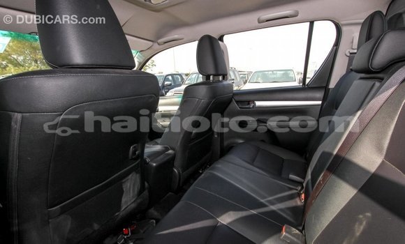 Buy Import Toyota Hilux Black Car in Import - Dubai in Artibonite Buy Import Toyota Hilux Black Car in Import - Dubai in Artibonite