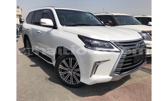 Acheter Import Voiture Lexus LX Blanc à Import - Dubai, Artibonite Acheter Import Voiture Lexus LX Blanc à Import - Dubai, Artibonite