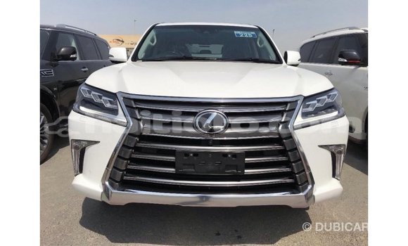 Acheter Import Voiture Lexus LX Blanc à Import - Dubai, Artibonite Acheter Import Voiture Lexus LX Blanc à Import - Dubai, Artibonite