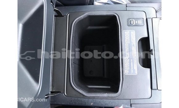 Acheter Import Voiture Lexus LX Blanc à Import - Dubai, Artibonite Acheter Import Voiture Lexus LX Blanc à Import - Dubai, Artibonite