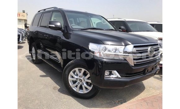 Acheter Import Voiture Toyota Land Cruiser Noir à Import - Dubai, Artibonite Acheter Import Voiture Toyota Land Cruiser Noir à Import - Dubai, Artibonite