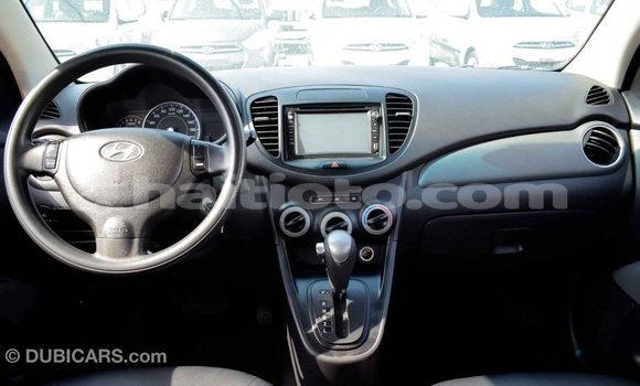Acheter Import Voiture Hyundai i10 Rouge à Import - Dubai, Artibonite Acheter Import Voiture Hyundai i10 Rouge à Import - Dubai, Artibonite