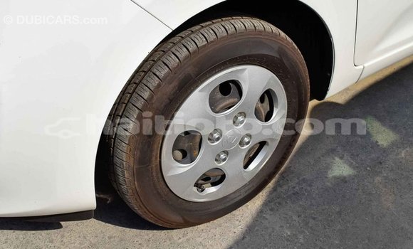 Acheter Import Voiture Kia Picanto Blanc à Import - Dubai, Artibonite Acheter Import Voiture Kia Picanto Blanc à Import - Dubai, Artibonite