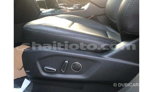 Acheter Import Voiture Ford Explorer Autre à Import - Dubai, Artibonite Acheter Import Voiture Ford Explorer Autre à Import - Dubai, Artibonite