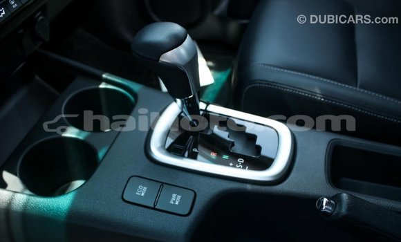 Acheter Import Voiture Toyota Hilux Noir à Import - Dubai, Artibonite Acheter Import Voiture Toyota Hilux Noir à Import - Dubai, Artibonite