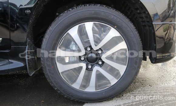 Acheter Import Voiture Toyota Land Cruiser Noir à Import - Dubai, Artibonite Acheter Import Voiture Toyota Land Cruiser Noir à Import - Dubai, Artibonite