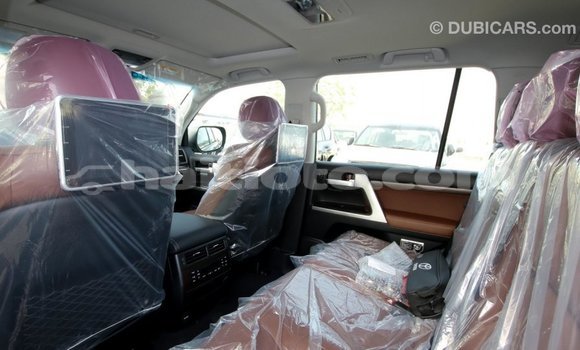 Acheter Import Voiture Toyota Land Cruiser Noir à Import - Dubai, Artibonite Acheter Import Voiture Toyota Land Cruiser Noir à Import - Dubai, Artibonite