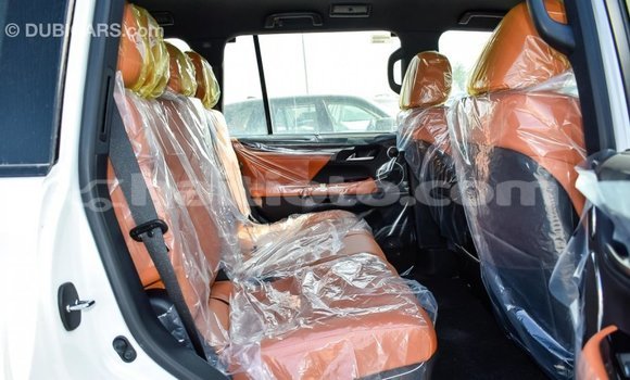 Acheter Import Voiture Lexus LX Noir à Import - Dubai, Artibonite Acheter Import Voiture Lexus LX Noir à Import - Dubai, Artibonite