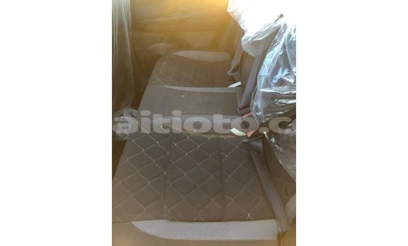 Acheter Import Utilitaire Nissan Evalia Noir à Import - Dubai, Artibonite Acheter Import Utilitaire Nissan Evalia Noir à Import - Dubai, Artibonite