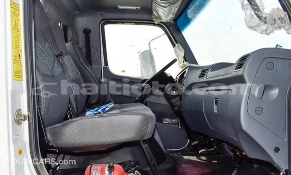 Acheter Import Voiture Mercedes-Benz 190 (W201) Blanc à Import - Dubai, Artibonite Acheter Import Voiture Mercedes-Benz 190 (W201) Blanc à Import - Dubai, Artibonite