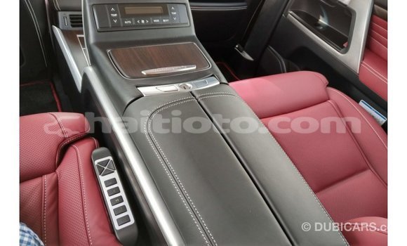Acheter Import Voiture Toyota Land Cruiser Noir à Import - Dubai, Artibonite Acheter Import Voiture Toyota Land Cruiser Noir à Import - Dubai, Artibonite