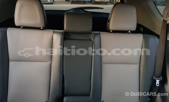 Acheter Import Utilitaire Toyota HiAce Noir à Import - Dubai, Artibonite Acheter Import Utilitaire Toyota HiAce Noir à Import - Dubai, Artibonite