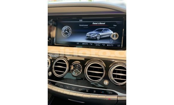 Acheter Import Voiture Mercedes-Benz 190 (W201) Blanc à Import - Dubai, Artibonite Acheter Import Voiture Mercedes-Benz 190 (W201) Blanc à Import - Dubai, Artibonite