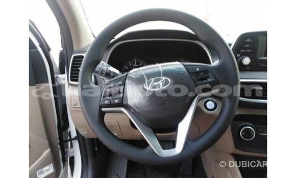 Acheter Import Voiture Hyundai Tucson Blanc à Import - Dubai, Artibonite Acheter Import Voiture Hyundai Tucson Blanc à Import - Dubai, Artibonite