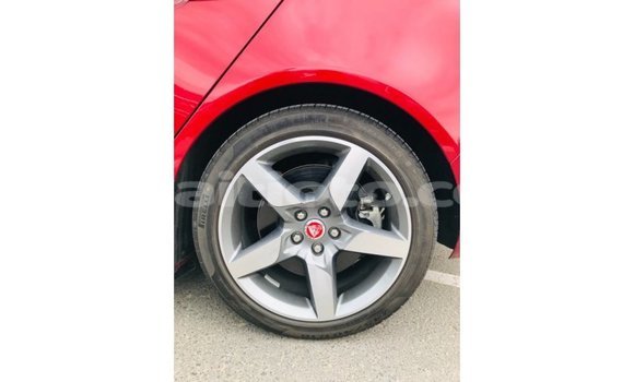 Acheter Import Voiture Jaguar XE Rouge à Import - Dubai, Artibonite Acheter Import Voiture Jaguar XE Rouge à Import - Dubai, Artibonite