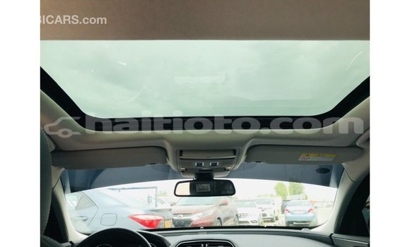 Acheter Import Voiture Jaguar XE Rouge à Import - Dubai, Artibonite Acheter Import Voiture Jaguar XE Rouge à Import - Dubai, Artibonite