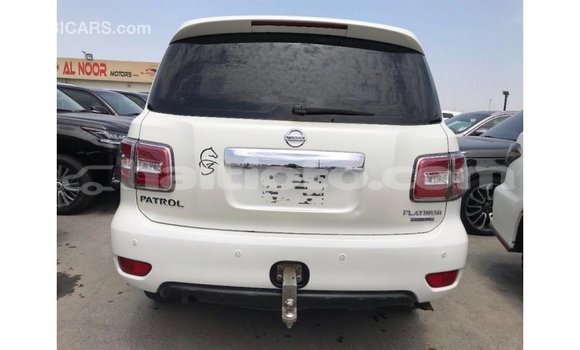 Acheter Import Voiture Nissan Patrol Blanc à Import - Dubai, Artibonite Acheter Import Voiture Nissan Patrol Blanc à Import - Dubai, Artibonite