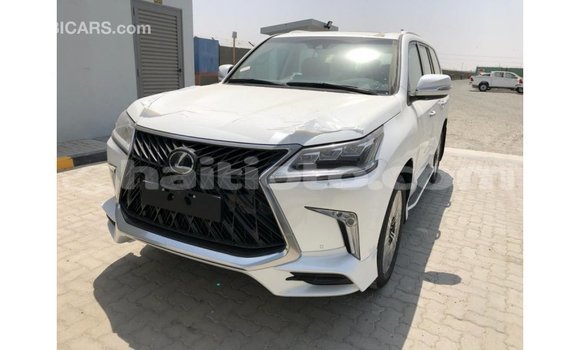 Acheter Import Voiture Lexus LX Blanc à Import - Dubai, Artibonite Acheter Import Voiture Lexus LX Blanc à Import - Dubai, Artibonite