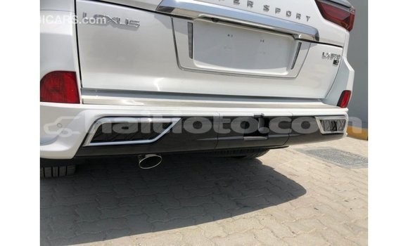 Acheter Import Voiture Lexus LX Blanc à Import - Dubai, Artibonite Acheter Import Voiture Lexus LX Blanc à Import - Dubai, Artibonite