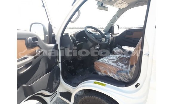 Acheter Import Voiture Kia Rio Blanc à Import - Dubai, Artibonite Acheter Import Voiture Kia Rio Blanc à Import - Dubai, Artibonite