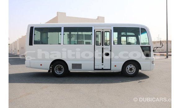 Acheter Import Utilitaire Nissan Evalia Blanc à Import - Dubai, Artibonite Acheter Import Utilitaire Nissan Evalia Blanc à Import - Dubai, Artibonite