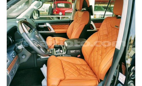 Acheter Import Voiture Toyota Land Cruiser Noir à Import - Dubai, Artibonite Acheter Import Voiture Toyota Land Cruiser Noir à Import - Dubai, Artibonite