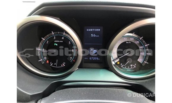 Acheter Import Voiture Toyota Land Cruiser Noir à Import - Dubai, Artibonite Acheter Import Voiture Toyota Land Cruiser Noir à Import - Dubai, Artibonite